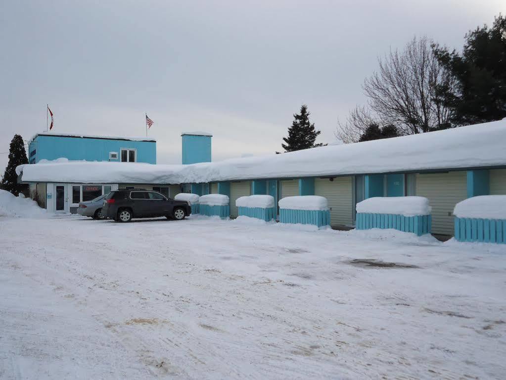 Ambassador Motel Sault Ste. Marie Buitenkant foto