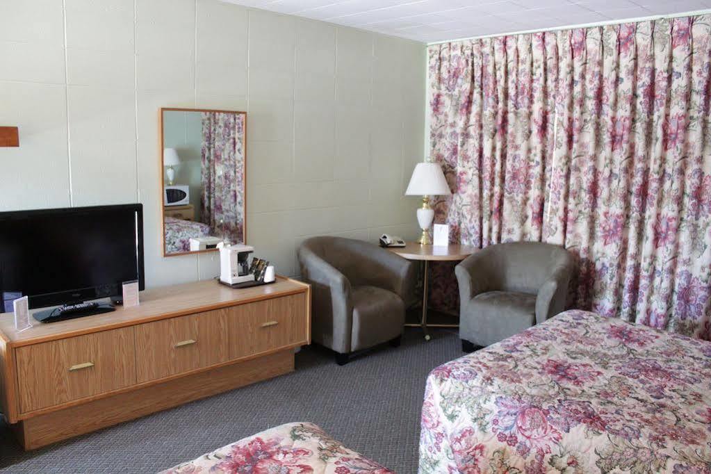 Ambassador Motel Sault Ste. Marie Buitenkant foto